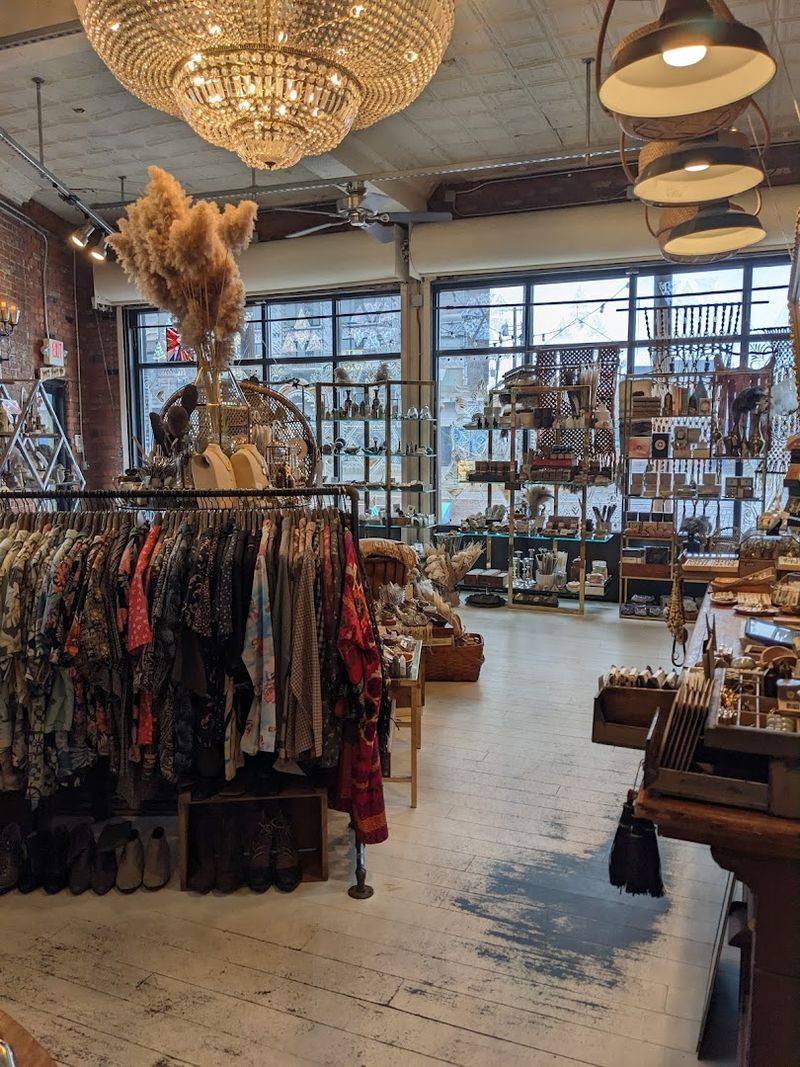 Eldorado General Store, Detroit