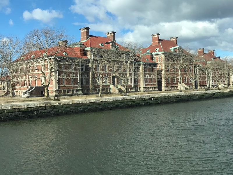 Ellis Island Immigrant Hospital, Jersey City