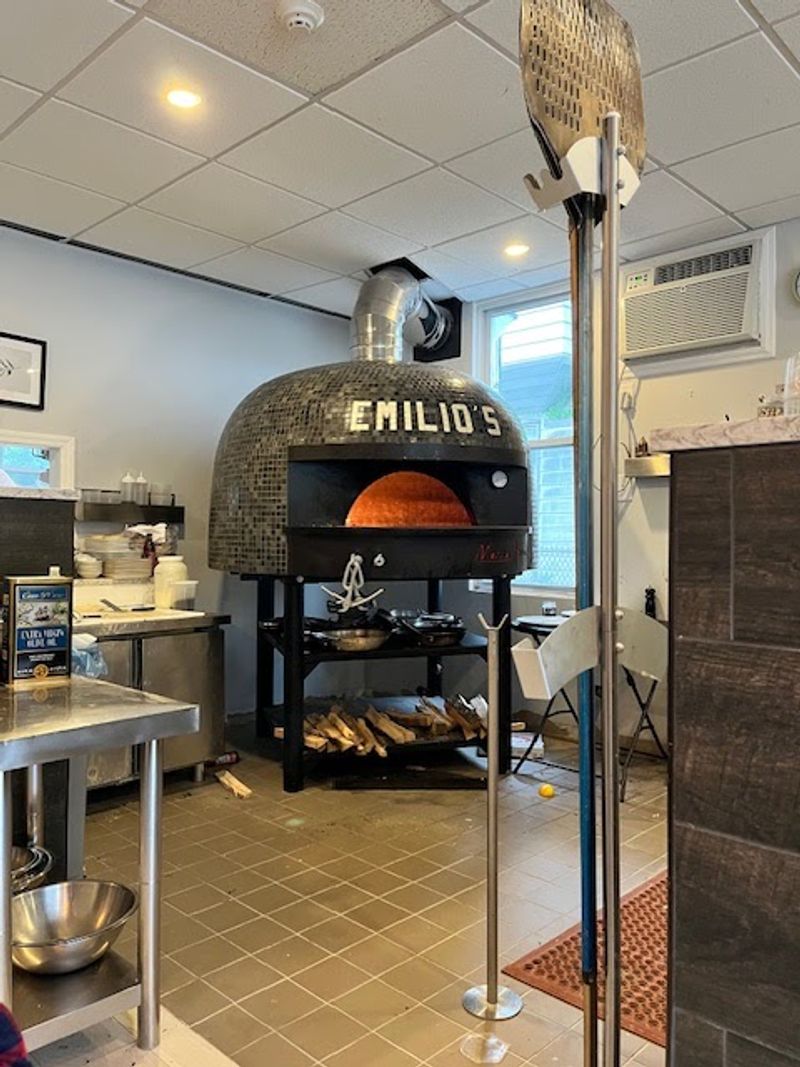 Emilio’s Wood Fire Pizza - Nutley