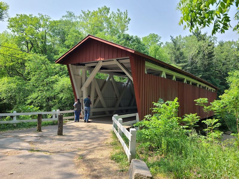 Everett Covered Bridge, Peninsula