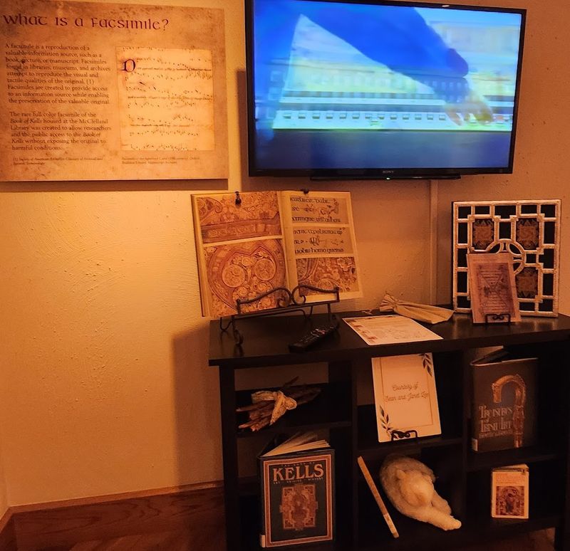 Exhibits that add history beyond the stacks