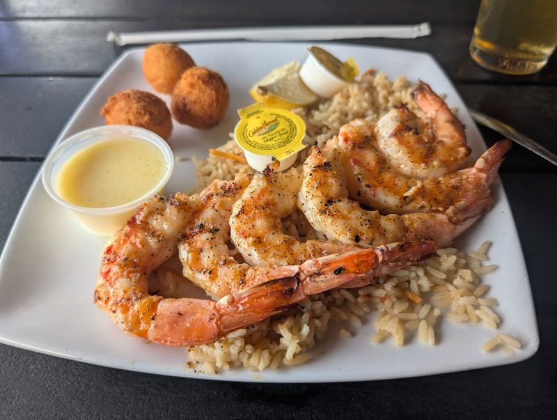 FINS Grill & Icehouse (Port Aransas)