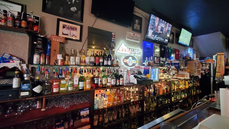 Failoni’s Restaurant & Bar