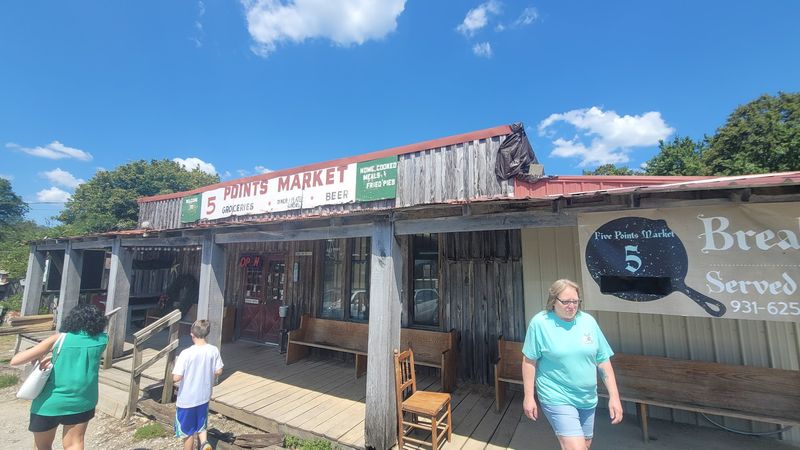 Five Points Market and Deli — Pulaski