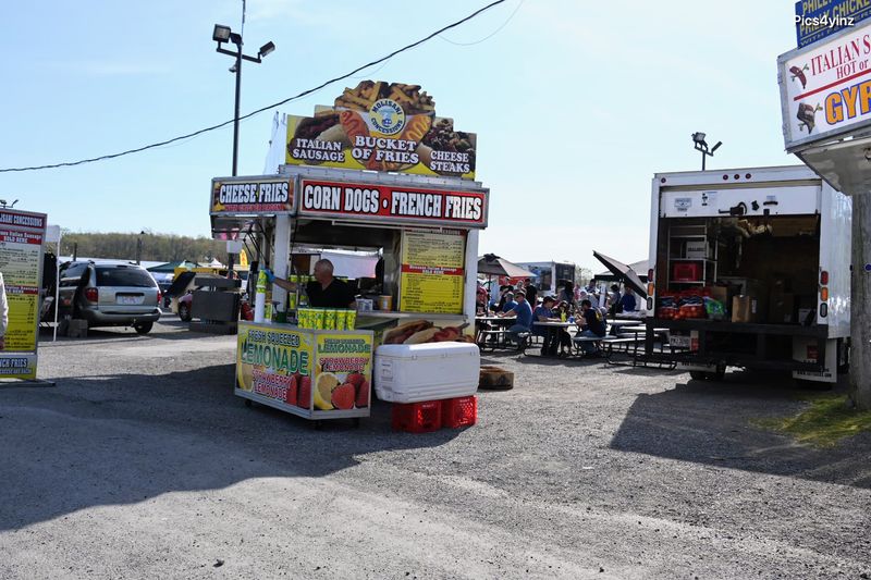 Food Trucks And Fair Bites