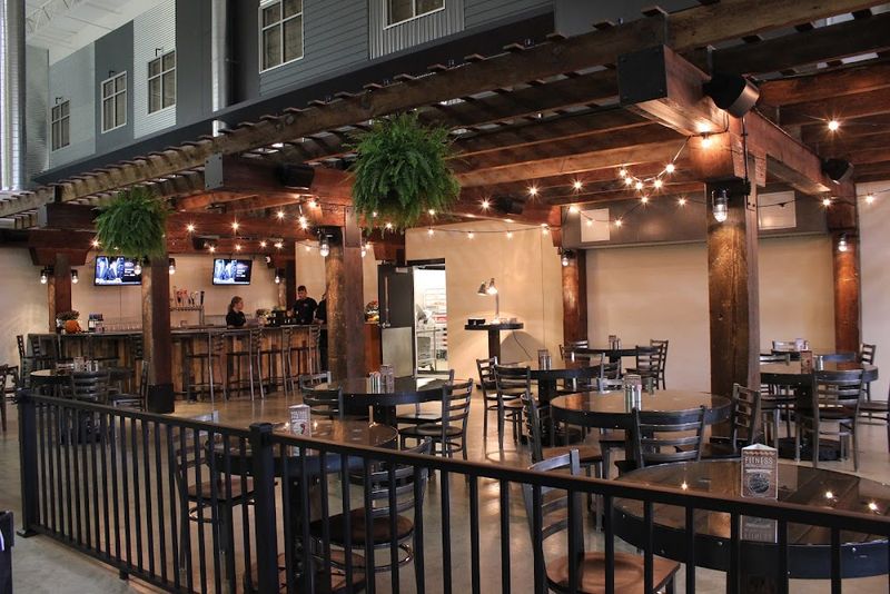 Forklift & Palate Restaurant (Manheim, PA)