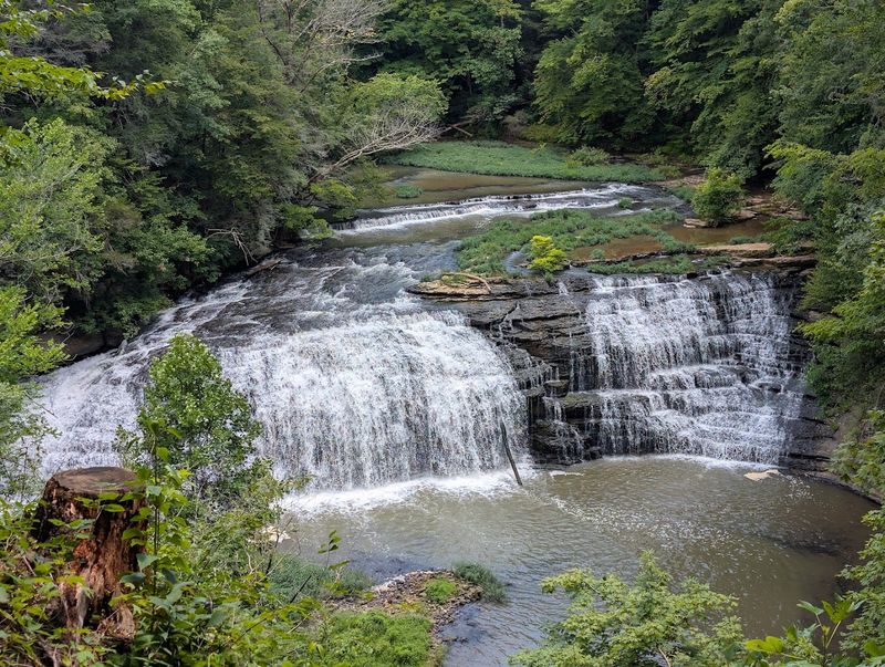 Four Waterfalls Make This Scenic Park Feel Extra Magical Four Waterfalls Make This Scenic Park Feel Extra Magical
