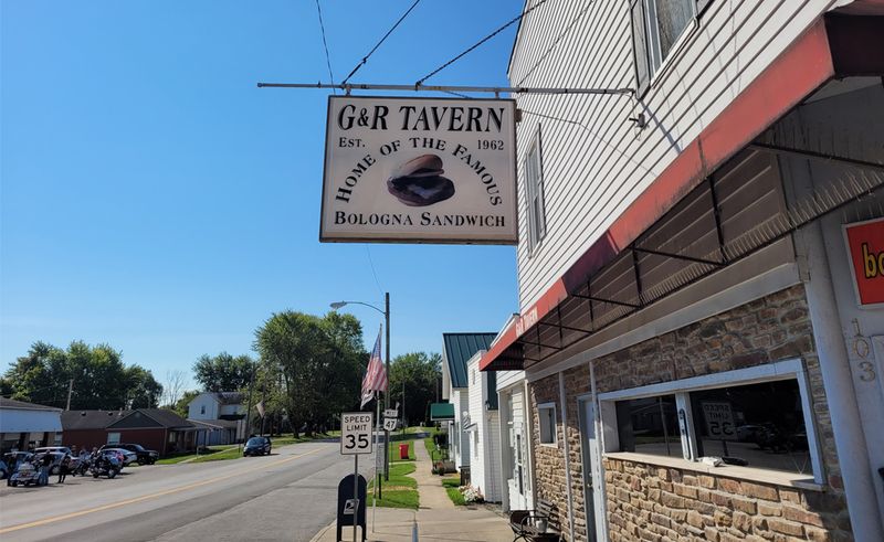 G & R Tavern, Waldo