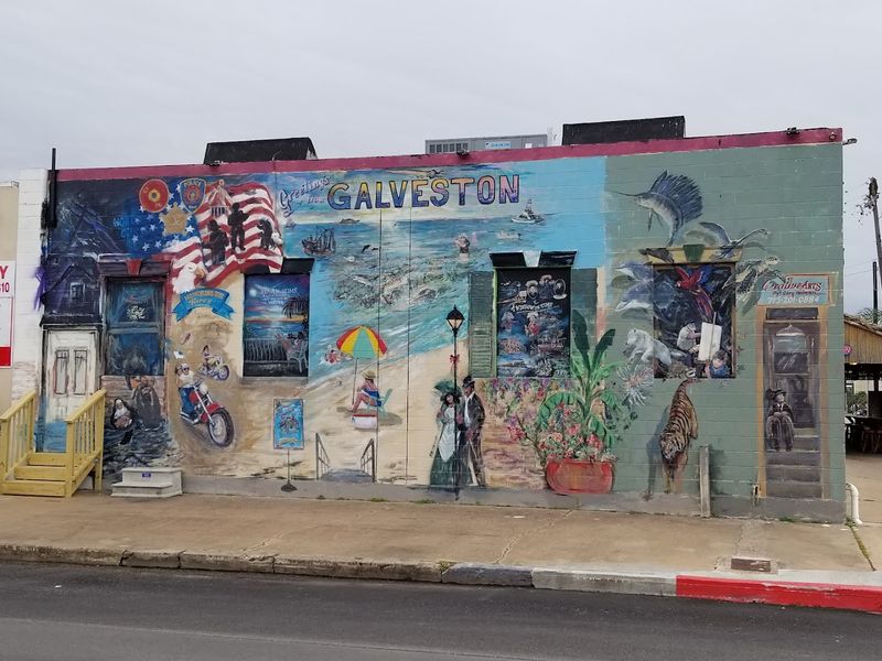 Galveston's East End Historic District (Feels like a Caribbean Port Town)