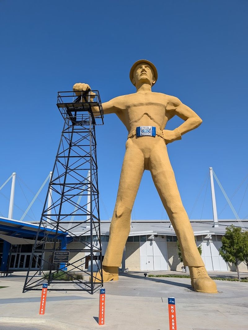 Golden Driller Statue Golden Driller Statue