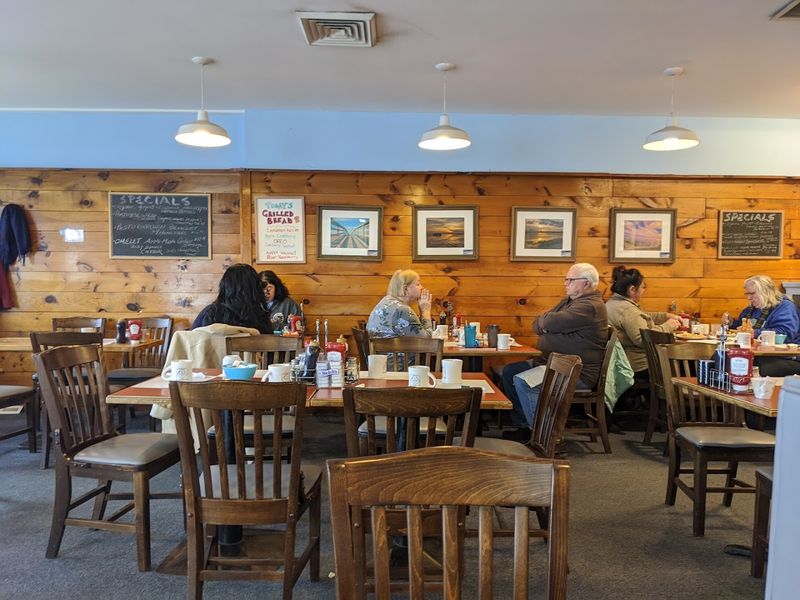 Good Friends Cafe, West Dennis
