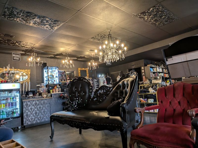 Gothic Decor Creates Perfect Atmosphere