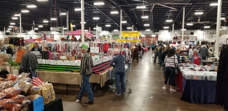 Tupelo Flea Market (Tupelo) Tupelo Flea Market (Tupelo)