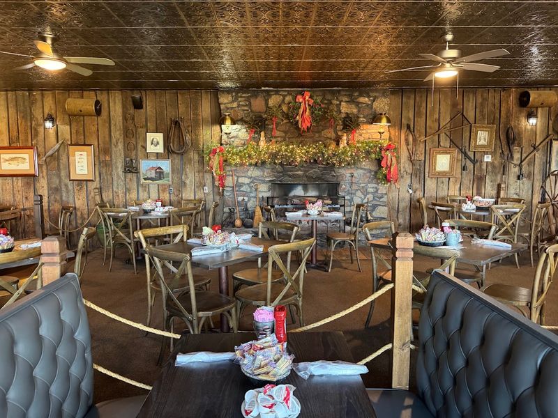 Hagy’s Catfish Hotel Hagy’s Catfish Hotel