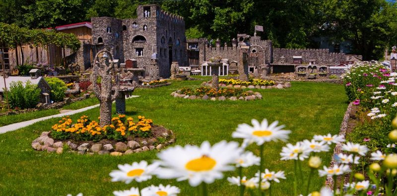 Hartman Rock Garden (Springfield)