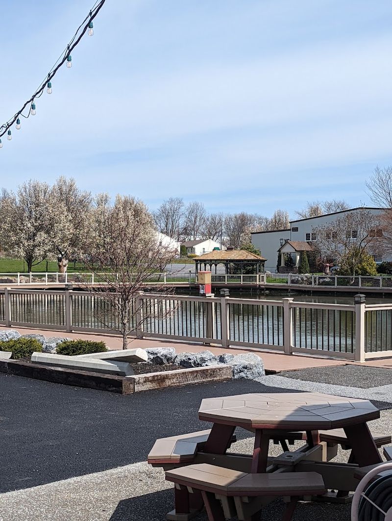Hayloft Ice Cream & Bakeshop (Leola)