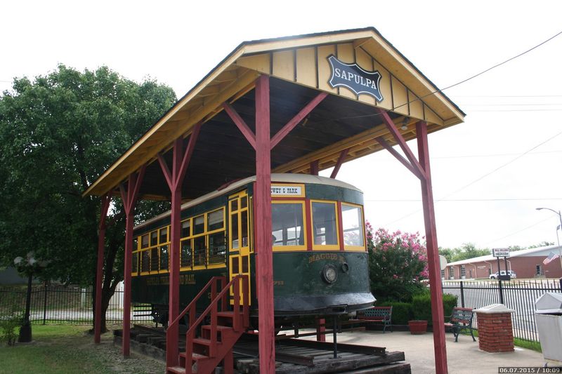 Heart of Route 66 Auto Museum