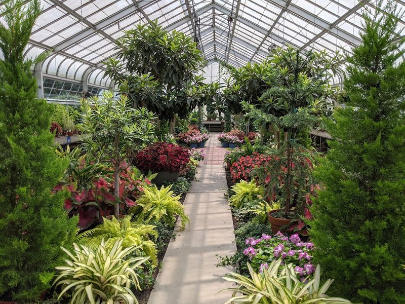 Hidden Lake Gardens — Tipton