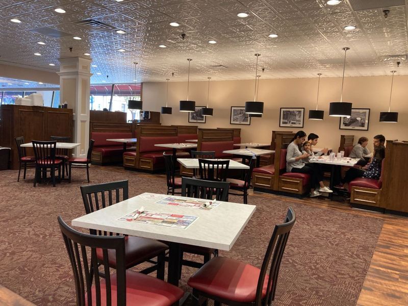 Hinkle’s Restaurant
