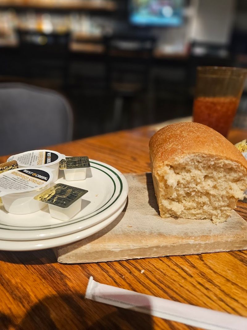 Homemade Bread That Arrives Before You Even Sit Down
