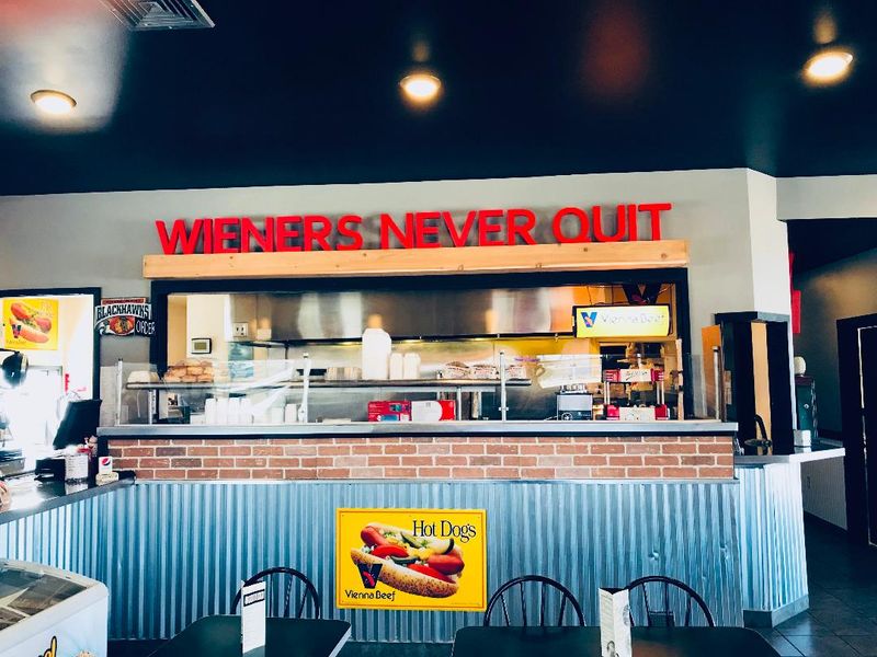 Hot Dog Avenue (Wisconsin Dells)