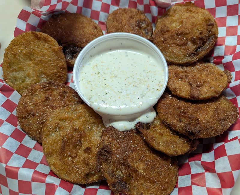 Fried Green Tomatoes, Sweet Tea, and Other Table-Level Wins Fried Green Tomatoes, Sweet Tea, and Other Table-Level Wins