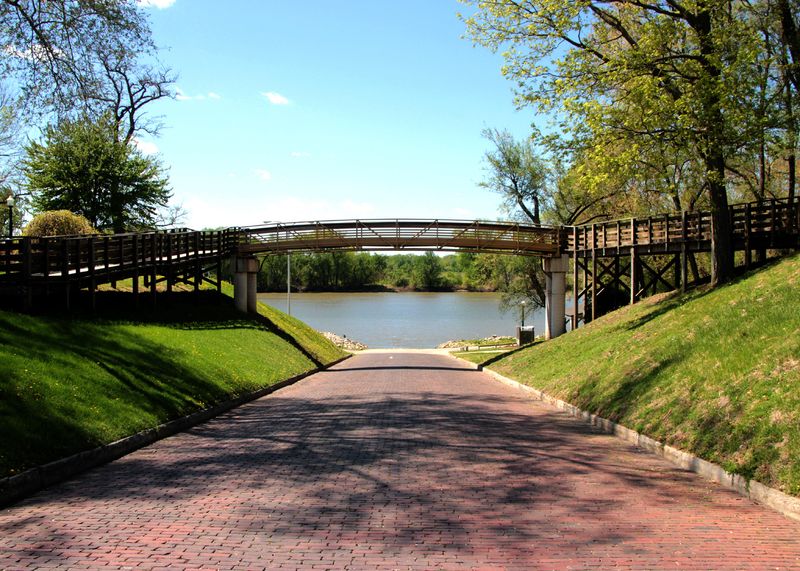 Illinois River Road National Scenic Byway