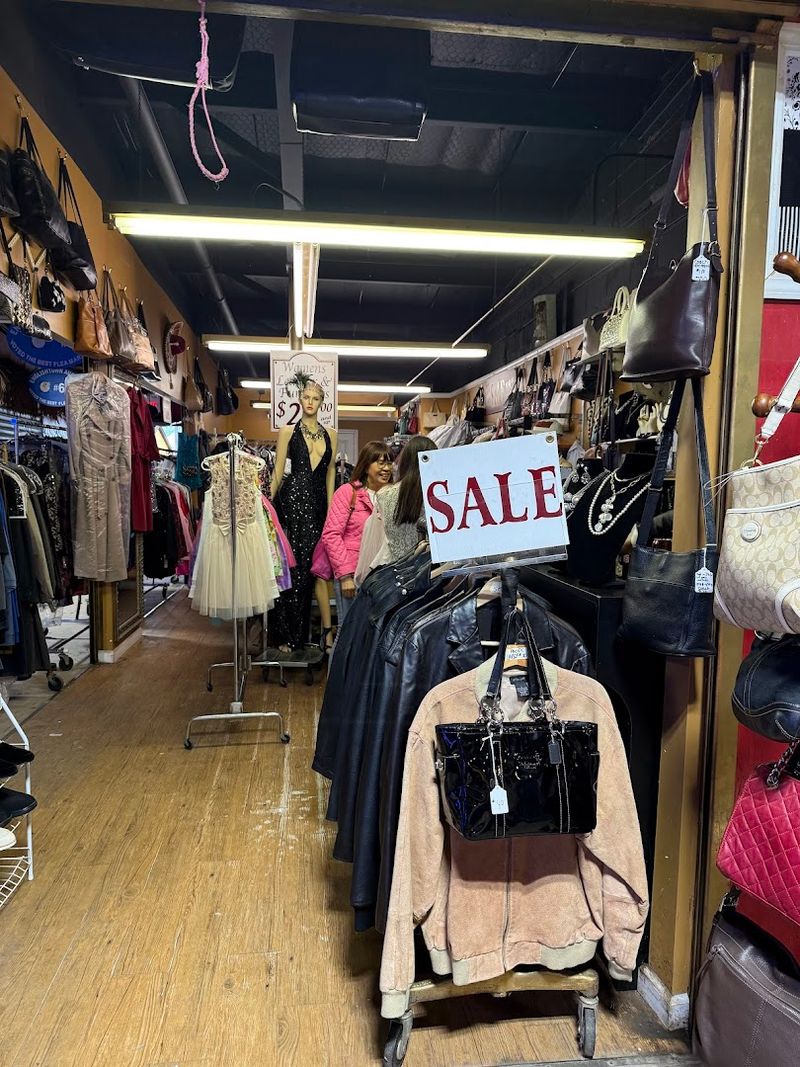 Indoor and Outdoor Vendors Make It Easy to Spend Hours Browsing