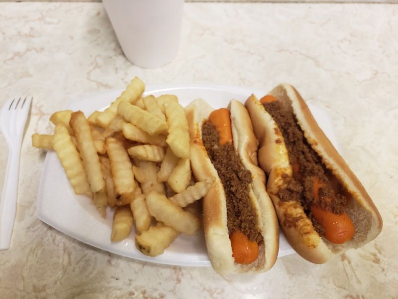 Ma's Hot Dog House (Kinston)