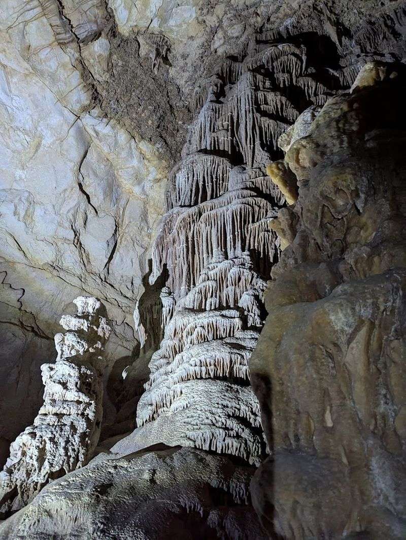 Kickapoo Cavern (Brackettville)