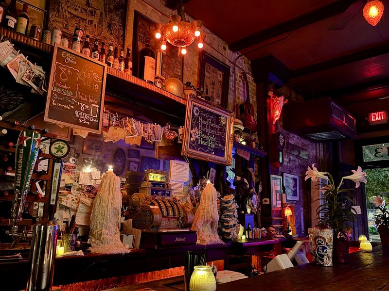 La Carafe (Houston) La Carafe (Houston)