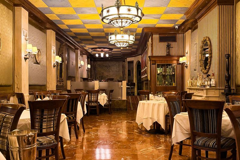La Famiglia Ristorante - Philadelphia, PA La Famiglia Ristorante - Philadelphia, PA