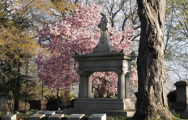 Lake View Cemetery (Cleveland) Lake View Cemetery (Cleveland)