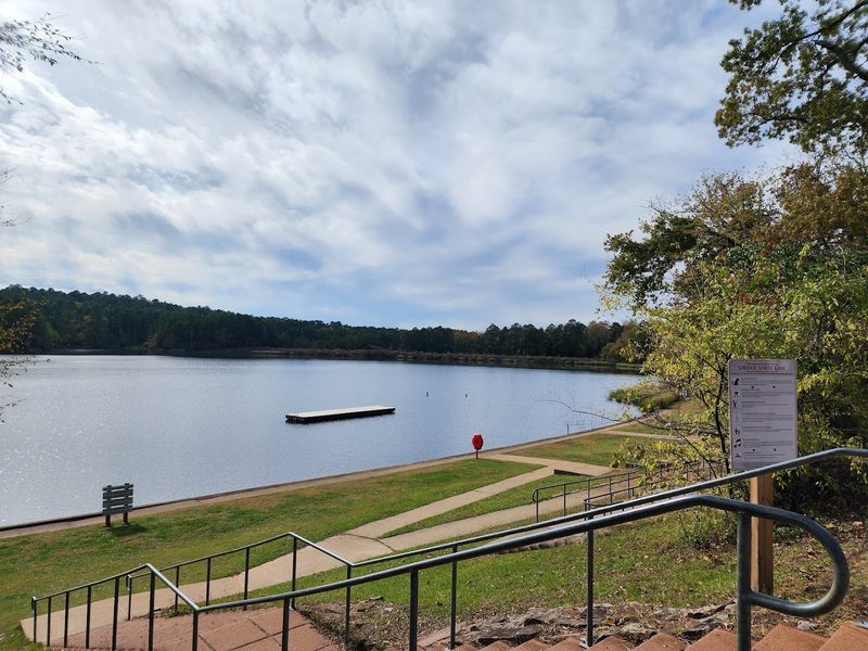 Lakeshore Trail (Tyler State Park)