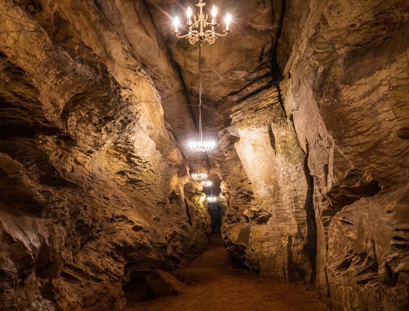 Laurel Caverns