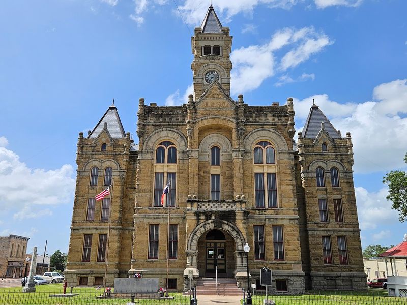 Lavaca County Courthouse (Hallettsville) Lavaca County Courthouse (Hallettsville)
