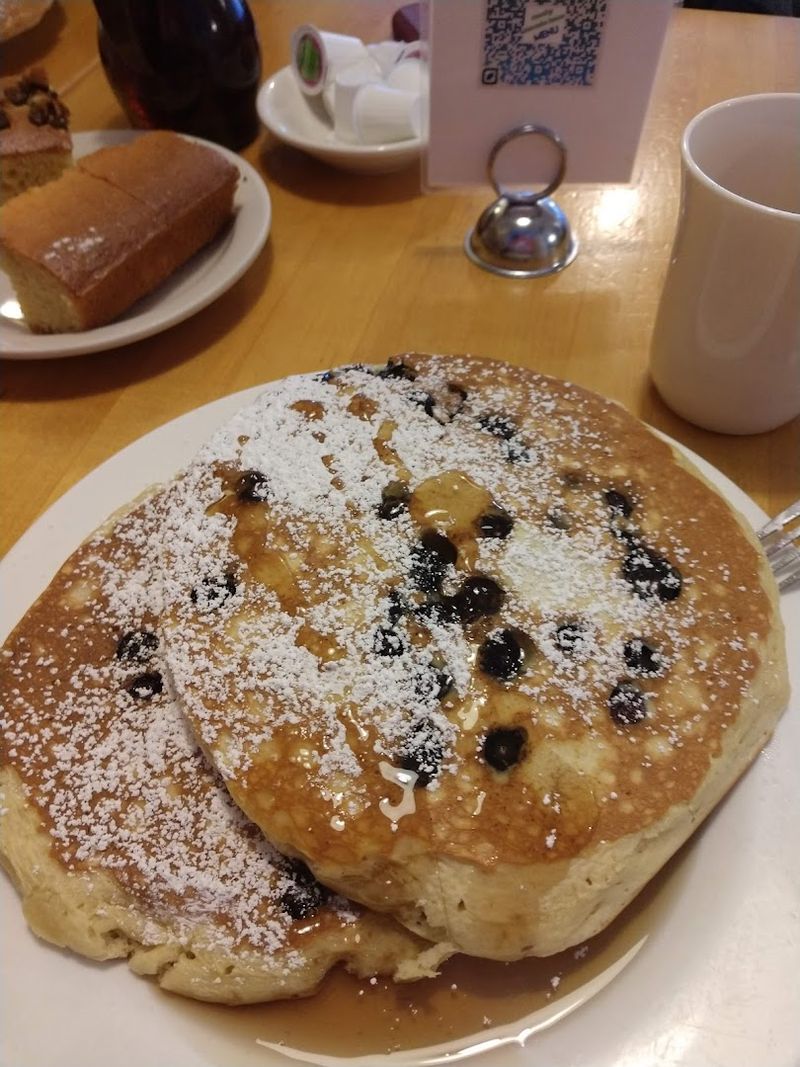 Le Pancake Cafe - Ridgewood