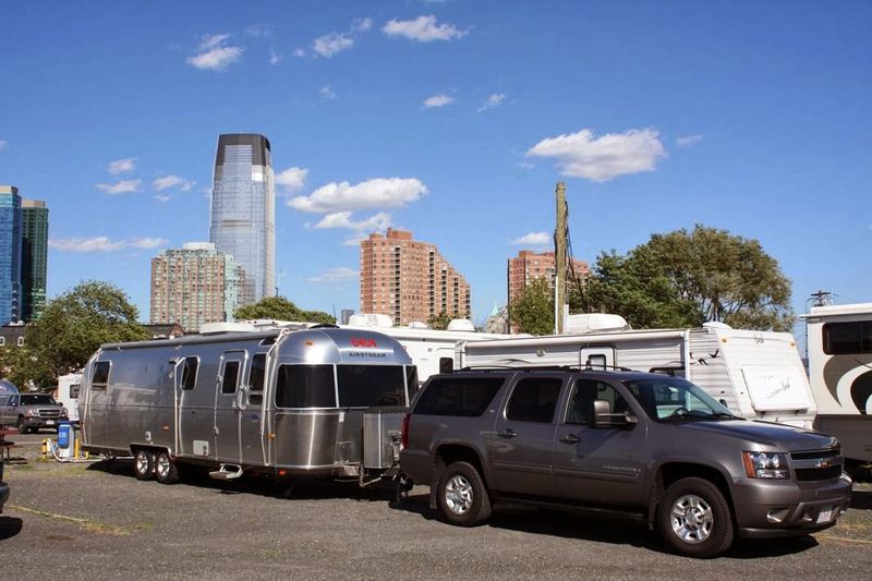 Liberty Harbor RV Park — Jersey City
