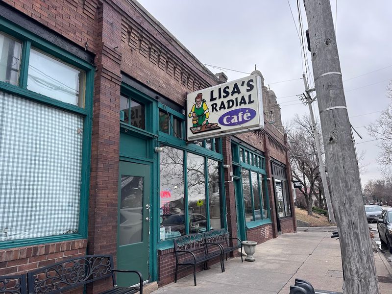 Lisa’s Radial Cafe - Omaha