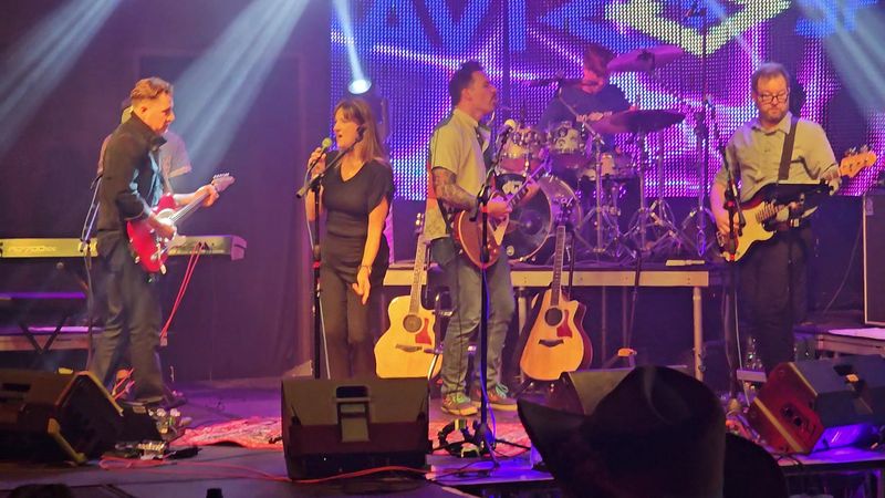 Live Music That Stirs The Soul