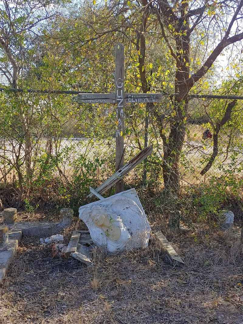 Lona China Cemetery (San Antonio)