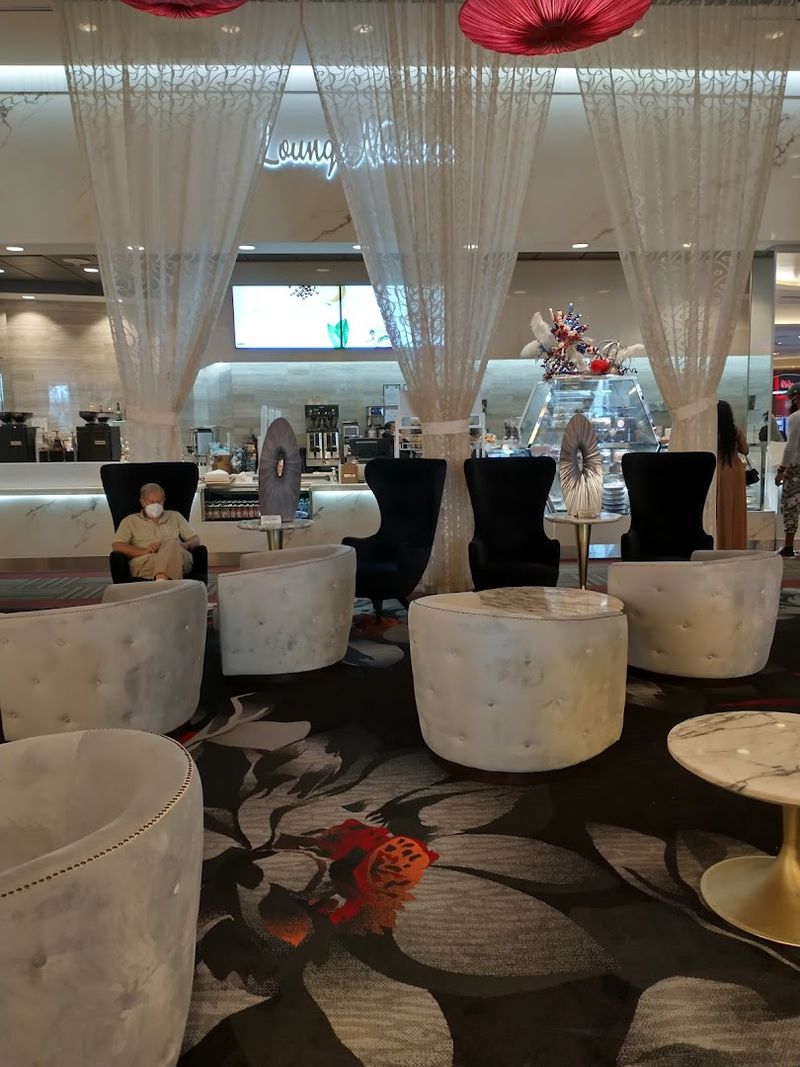 Lounge Nocherie (Scarlet Pearl Casino Resort) — 9380 Central Ave, D’Iberville Lounge Nocherie (Scarlet Pearl Casino Resort) — 9380 Central Ave, D’Iberville
