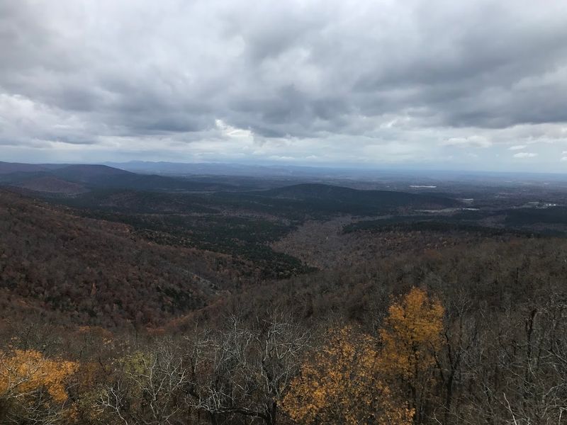Lovers’ Leap Trail, Mena