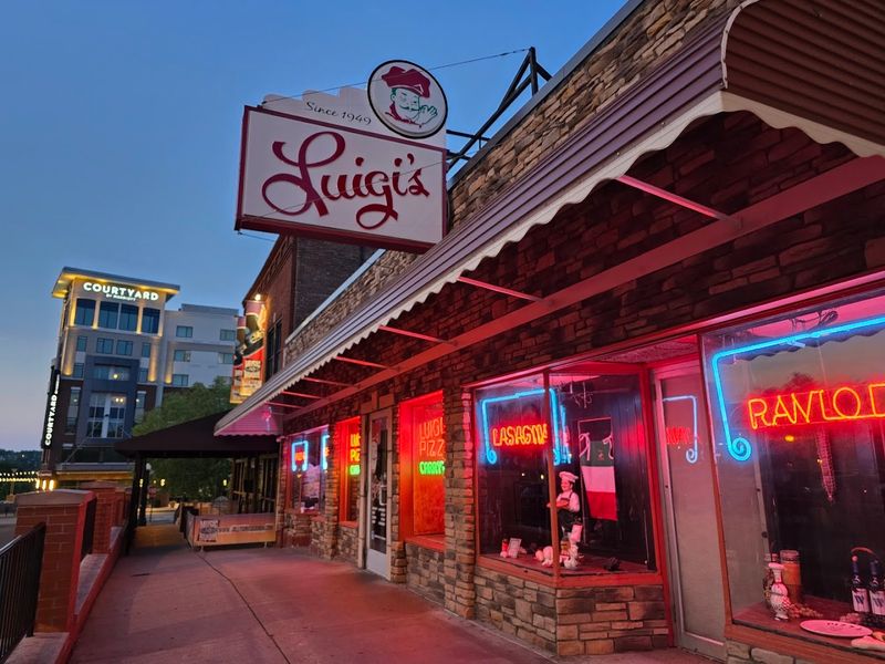 Luigi’s Restaurant, Akron, Ohio