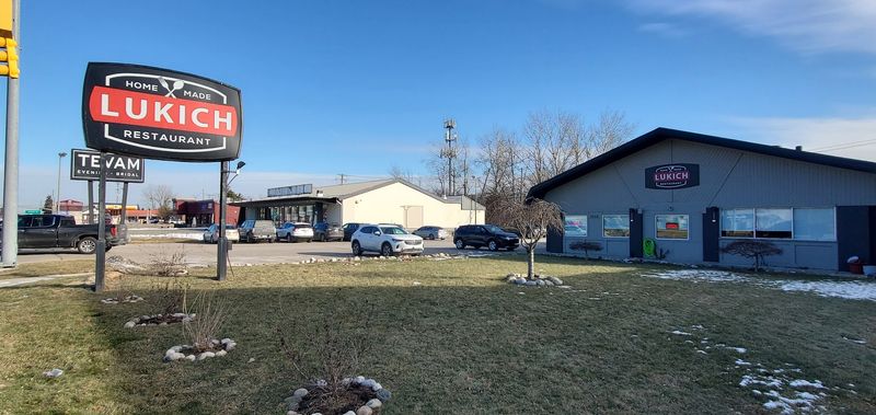 Lukich Family Restaurant, Troy