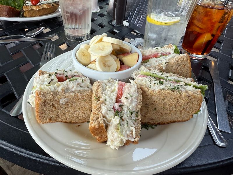 Lunch favorites that built the bistro’s reputation Lunch favorites that built the bistro’s reputation