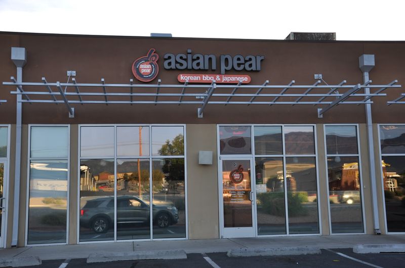 Asian Pear (Albuquerque) Asian Pear (Albuquerque)