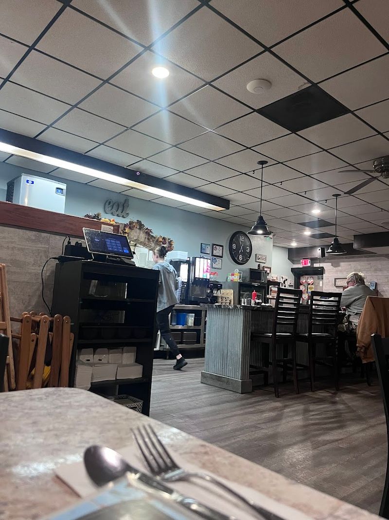 The Kind of Breakfast Spot People Wish They Had Back Home The Kind of Breakfast Spot People Wish They Had Back Home
