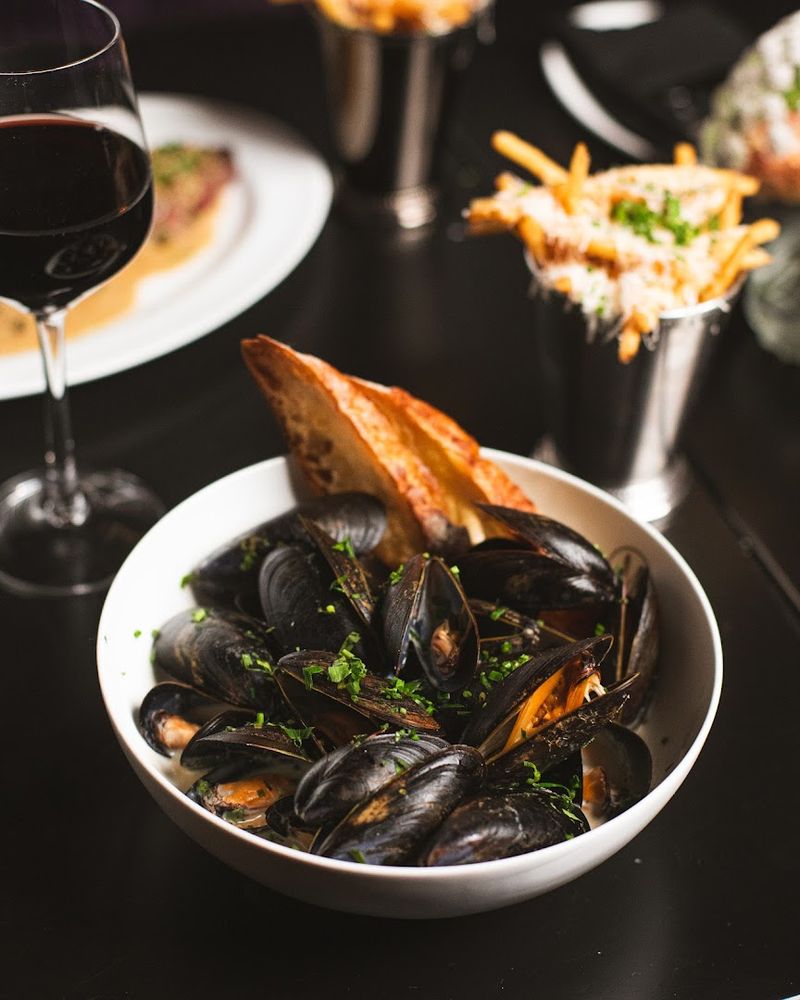 Madame — Jersey City