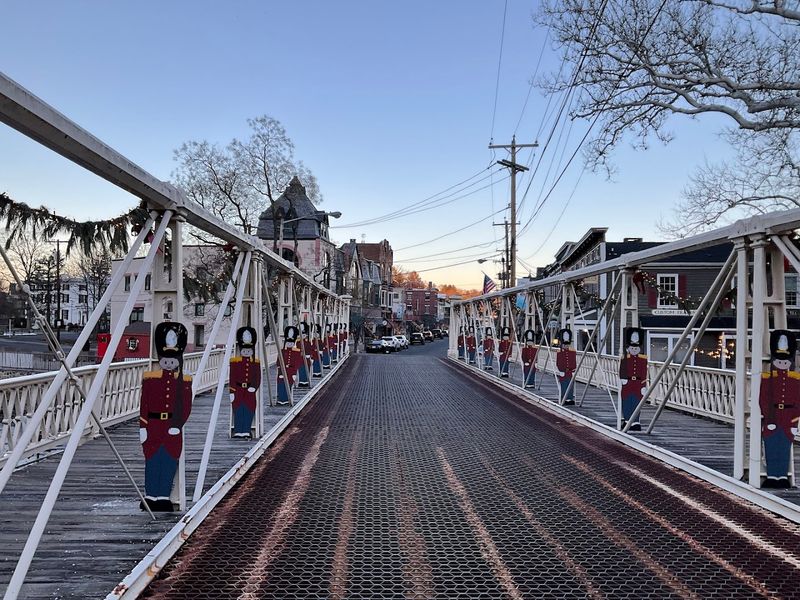 Main Street Bridge, Clinton